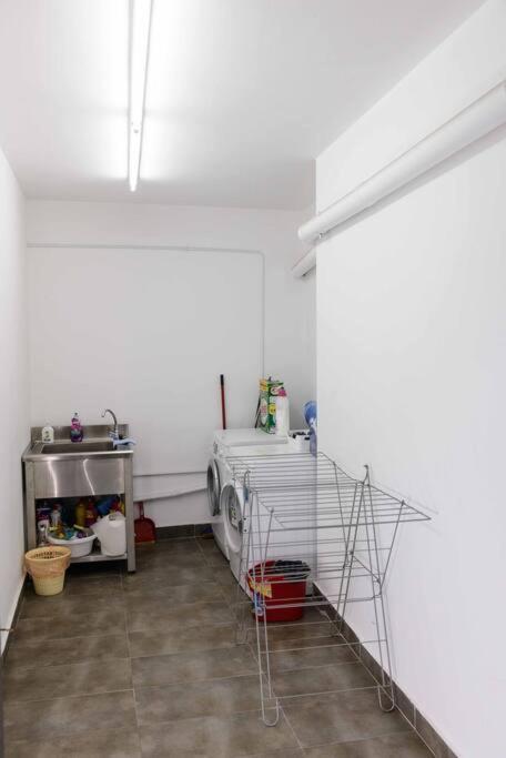 City Lux2Modern Apartment Next To Kerameikos Metro Athens Luaran gambar